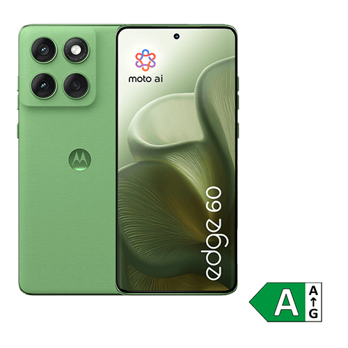Abgebildet ist ein grünes Motorola edge 60 Smartphone. Links ist die Rückseite mit drei Kameralinsen und einem Sensor in quadratischer Anordnung zu sehen. Rechts daneben befindet sich die Vorderseite mit einem nahezu randlosen Display, auf dem „moto ai“ und „edge 60“ steht. Unten rechts im Bild ist ein grünes Energieeffizienzlabel mit der Klasse A zu sehen.